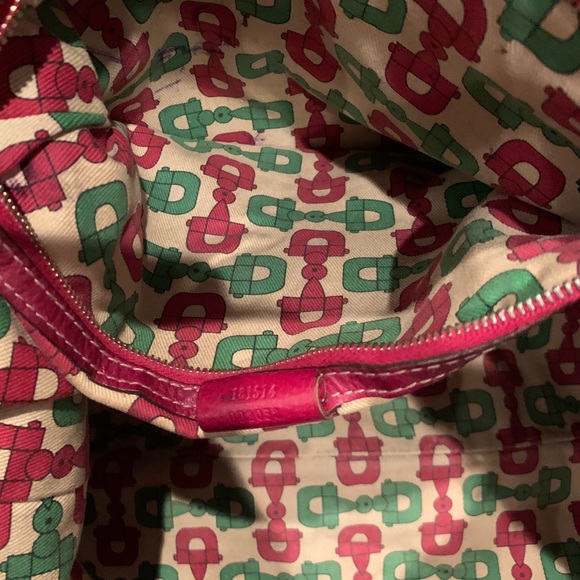 GUCCI SIGNORIA HOBO - Picture 6 of 16